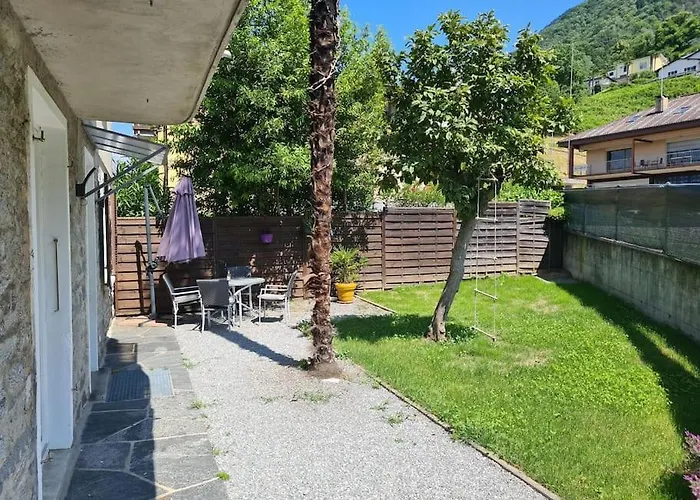 Gartenwohnung Im Zentrum Von Vira/Gamborogno